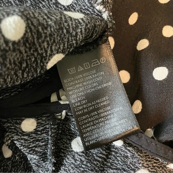 Urban Outfitters Polka Dot Button-Back Blouse - Picture 4 of 7